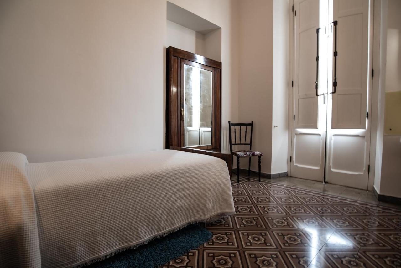 Hotel Aer Bj Vittoria Cagliari Kültér fotó